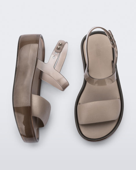 Side and top view of a pair of beige Float Platforms.